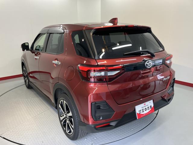 ロッキープレミアムＧメモリーナビ　パノラマモニター　ドライブレコーダー　ＥＴＣ車載器　アダプティブクルーズコントロール　ＬＥＤヘッドライト　フォグランプ　前席シートヒーター　プッシュスタート　スマートアシスト（愛媛県）の中古車