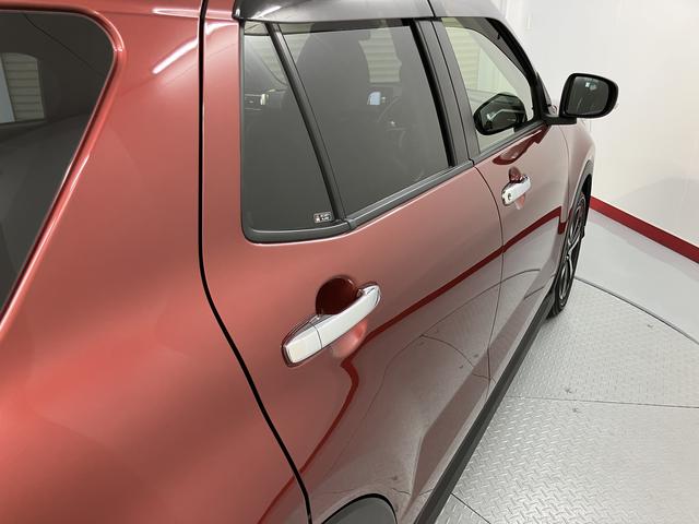 ロッキープレミアムＧメモリーナビ　パノラマモニター　ドライブレコーダー　ＥＴＣ車載器　アダプティブクルーズコントロール　ＬＥＤヘッドライト　フォグランプ　前席シートヒーター　プッシュスタート　スマートアシスト（愛媛県）の中古車