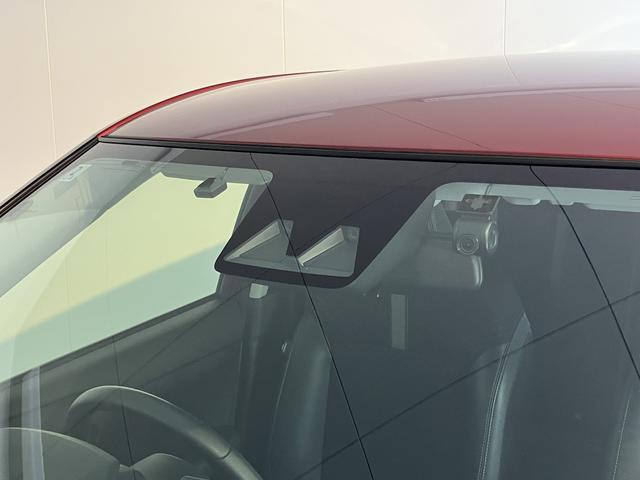 ロッキープレミアムＧメモリーナビ　パノラマモニター　ドライブレコーダー　ＥＴＣ車載器　アダプティブクルーズコントロール　ＬＥＤヘッドライト　フォグランプ　前席シートヒーター　プッシュスタート　スマートアシスト（愛媛県）の中古車