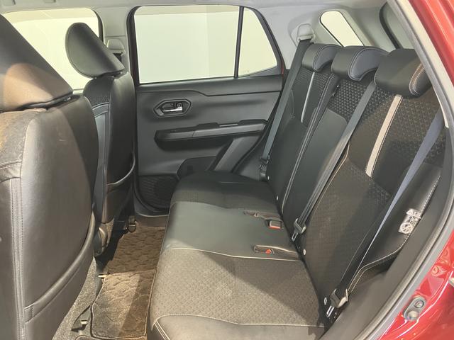 ロッキープレミアムＧメモリーナビ　パノラマモニター　ドライブレコーダー　ＥＴＣ車載器　アダプティブクルーズコントロール　ＬＥＤヘッドライト　フォグランプ　前席シートヒーター　プッシュスタート　スマートアシスト（愛媛県）の中古車