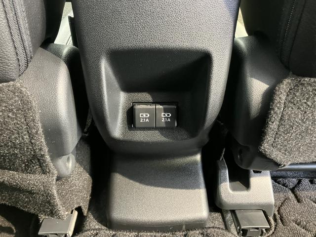 ロッキープレミアムＧメモリーナビ　パノラマモニター　ドライブレコーダー　ＥＴＣ車載器　アダプティブクルーズコントロール　ＬＥＤヘッドライト　フォグランプ　前席シートヒーター　プッシュスタート　スマートアシスト（愛媛県）の中古車