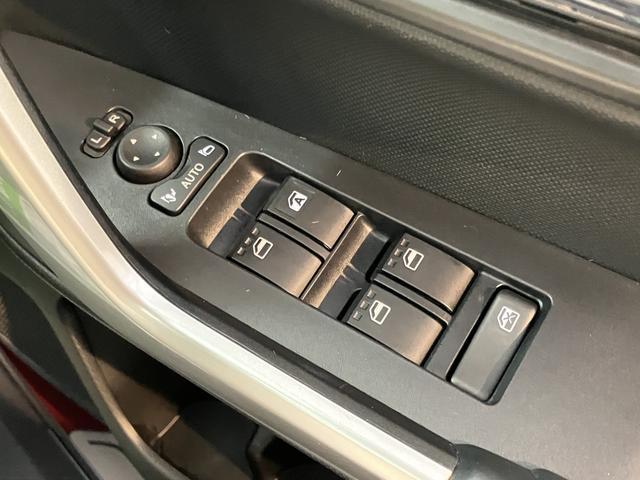 ロッキープレミアムＧメモリーナビ　パノラマモニター　ドライブレコーダー　ＥＴＣ車載器　アダプティブクルーズコントロール　ＬＥＤヘッドライト　フォグランプ　前席シートヒーター　プッシュスタート　スマートアシスト（愛媛県）の中古車