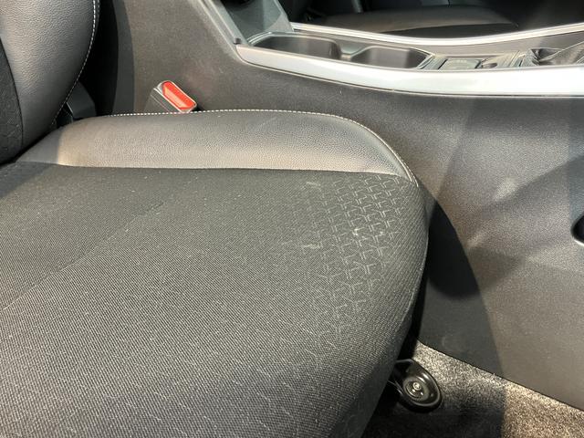 ロッキープレミアムＧメモリーナビ　パノラマモニター　ドライブレコーダー　ＥＴＣ車載器　アダプティブクルーズコントロール　ＬＥＤヘッドライト　フォグランプ　前席シートヒーター　プッシュスタート　スマートアシスト（愛媛県）の中古車