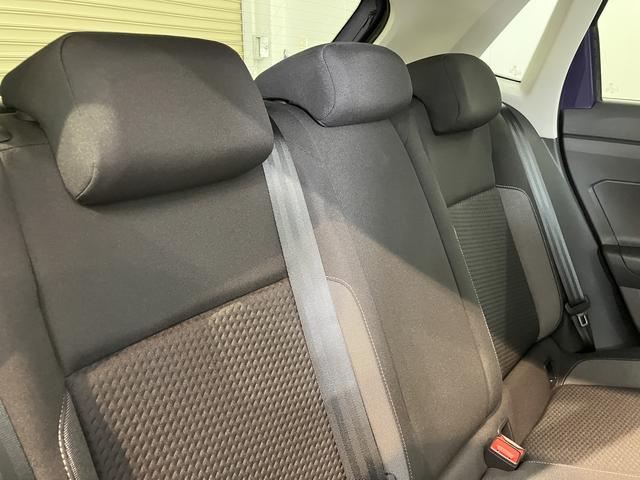 ＶＷ ポロＴＳＩアクティブプッシュスタート　アイドリングストップ　コーナーセンサー　パークアシスト　ワイヤレス充電　アダプティブクルーズコントロール　レーンキープアシスト　オートライト　オートマチックハイビーム　２ＷＤ（愛媛県）の中古車