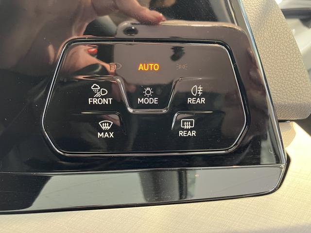 ＶＷ ゴルフヴァリアントｅＴＳＩ　アクティブプッシュスタート　電動パーキングブレーキ　オートブレーキホールド　アダプティブクルーズコントロール　レーンキープアシスト　パークアシスト　オートライト　オートマチックハイビーム　ＬＥＤヘッドライト（愛媛県）の中古車