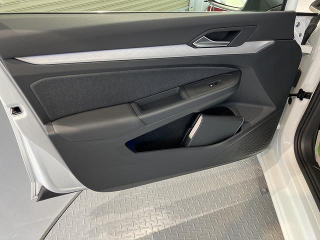 ＶＷ ゴルフヴァリアントｅＴＳＩ　アクティブプッシュスタート　電動パーキングブレーキ　オートブレーキホールド　アダプティブクルーズコントロール　レーンキープアシスト　パークアシスト　オートライト　オートマチックハイビーム　ＬＥＤヘッドライト（愛媛県）の中古車