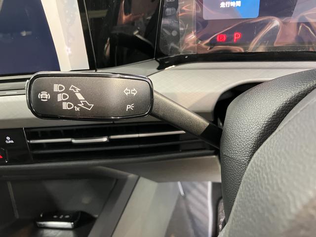 ＶＷ ゴルフヴァリアントｅＴＳＩ　アクティブプッシュスタート　電動パーキングブレーキ　オートブレーキホールド　アダプティブクルーズコントロール　レーンキープアシスト　パークアシスト　オートライト　オートマチックハイビーム　ＬＥＤヘッドライト（愛媛県）の中古車