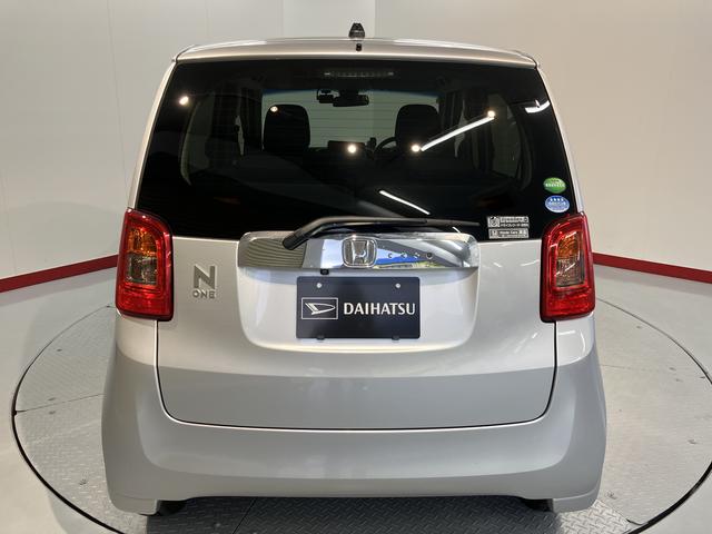 Ｎ−ＯＮＥツアラープッシュスタート　ベンチシート　オートライト　ＬＥＤヘッドライト　フロントフォグランプ　ＥＣＯＮ　アイドリングストップ　社外ナビ　ＣＤ　ＤＶＤ　フルセグＴＶ　ＳＤ　バックカメラ　ＥＴＣ車載器　２ＷＤ（愛媛県）の中古車