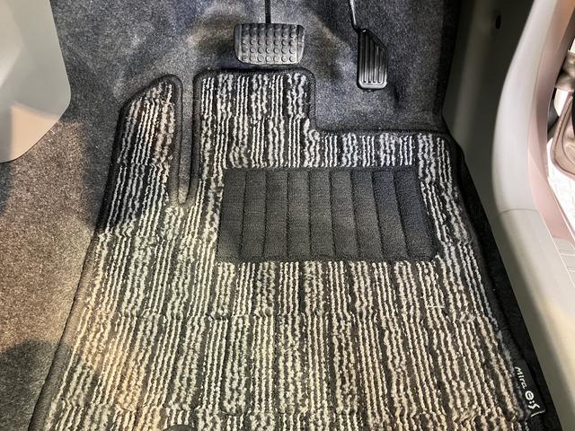 ミライースＧ　ＳＡ２ＷＤ　ＣＶＴ車　純正ナビ　ワンセグＴＶ　ＣＤ　ＥＴＣ　プッシュスタート　アイドリングストップ　キーフリーシステム　電動格納ドアミラー（愛媛県）の中古車