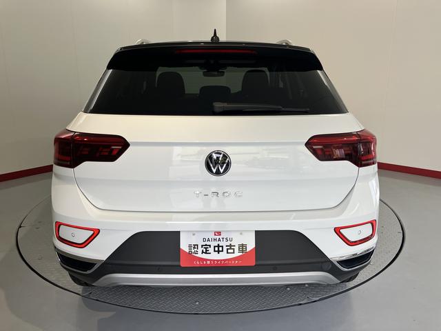 ＶＷ Ｔ−ロックＴＤＩ　スタイルプッシュスタート　電動パーキングブレーキ　オートブレーキホールド　ワイヤレス充電　アイドリングストップ　コーナーセンサー　パーキングアシスト　アダプティブクルーズコントロール　レーンキープアシスト（愛媛県）の中古車