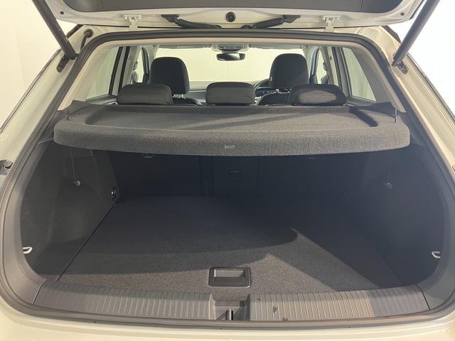 ＶＷ Ｔ−ロックＴＤＩ　スタイルプッシュスタート　電動パーキングブレーキ　オートブレーキホールド　ワイヤレス充電　アイドリングストップ　コーナーセンサー　パーキングアシスト　アダプティブクルーズコントロール　レーンキープアシスト（愛媛県）の中古車