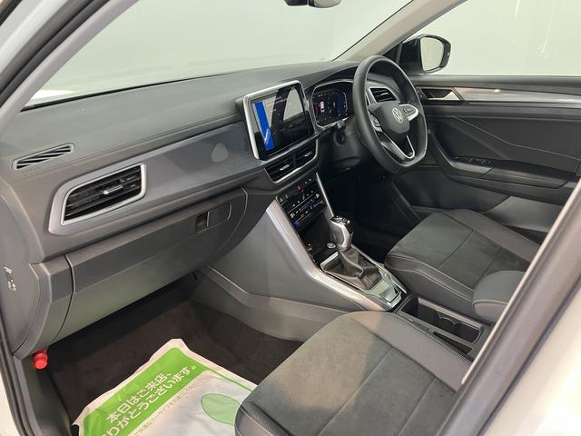 ＶＷ Ｔ−ロックＴＤＩ　スタイルプッシュスタート　電動パーキングブレーキ　オートブレーキホールド　ワイヤレス充電　アイドリングストップ　コーナーセンサー　パーキングアシスト　アダプティブクルーズコントロール　レーンキープアシスト（愛媛県）の中古車