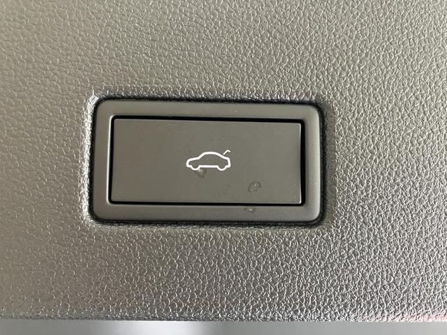 ＶＷ Ｔ−ロックＴＤＩ　スタイルプッシュスタート　電動パーキングブレーキ　オートブレーキホールド　ワイヤレス充電　アイドリングストップ　コーナーセンサー　パーキングアシスト　アダプティブクルーズコントロール　レーンキープアシスト（愛媛県）の中古車