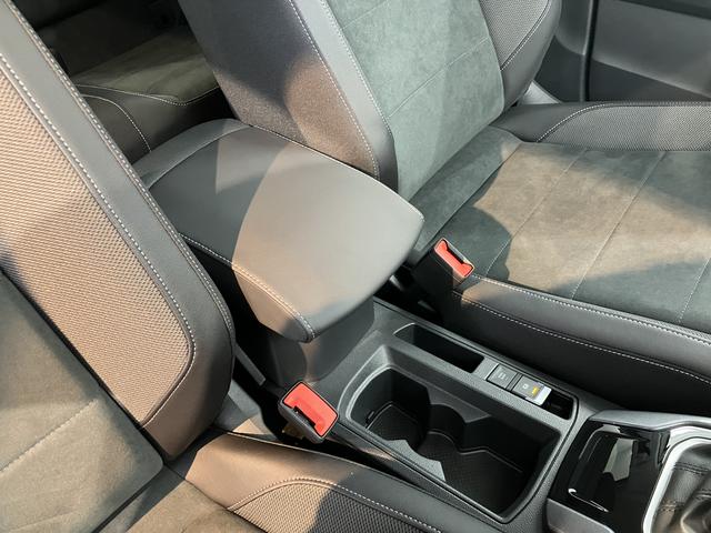 ＶＷ Ｔ−ロックＴＤＩ　スタイルプッシュスタート　電動パーキングブレーキ　オートブレーキホールド　ワイヤレス充電　アイドリングストップ　コーナーセンサー　パーキングアシスト　アダプティブクルーズコントロール　レーンキープアシスト（愛媛県）の中古車