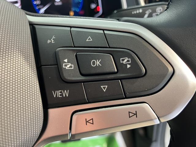 ＶＷ Ｔ−ロックＴＤＩ　スタイルプッシュスタート　電動パーキングブレーキ　オートブレーキホールド　ワイヤレス充電　アイドリングストップ　コーナーセンサー　パーキングアシスト　アダプティブクルーズコントロール　レーンキープアシスト（愛媛県）の中古車