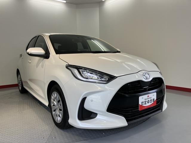 ヤリスＺディスプレイオーディオ　パノラマモニター　ＥＴＣ車載器　ドライブレコーダー　クルーズコントロール　オートライト　ＬＥＤヘッドライト　プッシュスタート　オートエアコン　前席シートヒーター（愛媛県）の中古車
