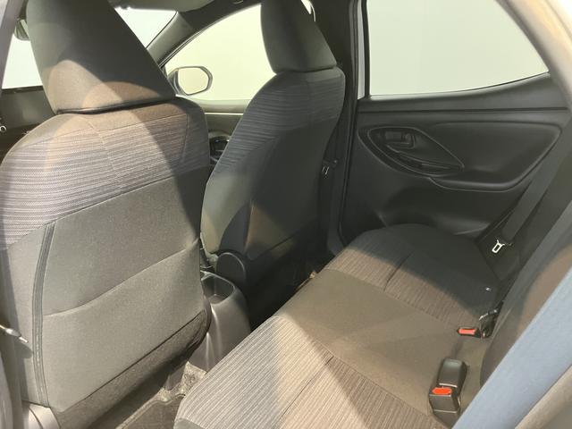 ヤリスＺディスプレイオーディオ　パノラマモニター　ＥＴＣ車載器　ドライブレコーダー　クルーズコントロール　オートライト　ＬＥＤヘッドライト　プッシュスタート　オートエアコン　前席シートヒーター（愛媛県）の中古車