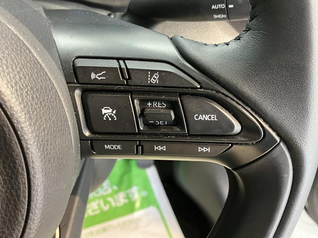ヤリスＺディスプレイオーディオ　パノラマモニター　ＥＴＣ車載器　ドライブレコーダー　クルーズコントロール　オートライト　ＬＥＤヘッドライト　プッシュスタート　オートエアコン　前席シートヒーター（愛媛県）の中古車
