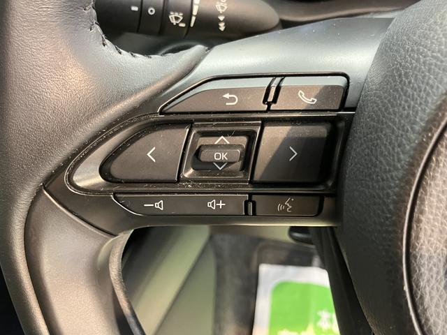 ヤリスＺディスプレイオーディオ　パノラマモニター　ＥＴＣ車載器　ドライブレコーダー　クルーズコントロール　オートライト　ＬＥＤヘッドライト　プッシュスタート　オートエアコン　前席シートヒーター（愛媛県）の中古車