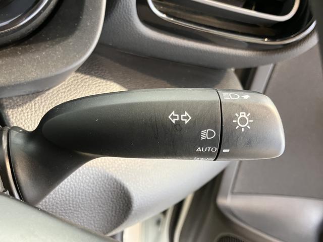 ヤリスＺディスプレイオーディオ　パノラマモニター　ＥＴＣ車載器　ドライブレコーダー　クルーズコントロール　オートライト　ＬＥＤヘッドライト　プッシュスタート　オートエアコン　前席シートヒーター（愛媛県）の中古車