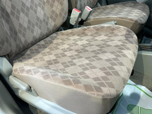 キャロルＧIIエアコン　パワステ　パワーウインドウ　キーレスエントリー　左右エアバック　ＡＢＳ　ＣＤステレオ　電動格納ドアミラー（愛媛県）の中古車