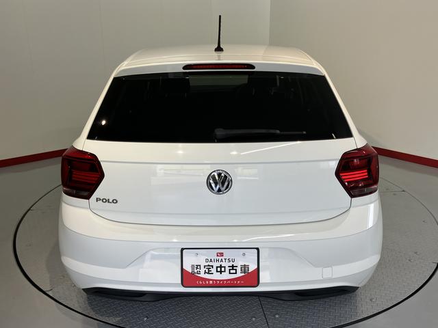 ＶＷ ポロＴＳＩトレンドラインＣＤ　ＵＳＢ　Ｂｌｕｅｔｏｏｔｈ　アイドリングストップ　電動格納ドアミラー　キーレスエントリー　マニュアルエアコン　パワステ　パワーウィンドウ　ＡＢＳ（愛媛県）の中古車