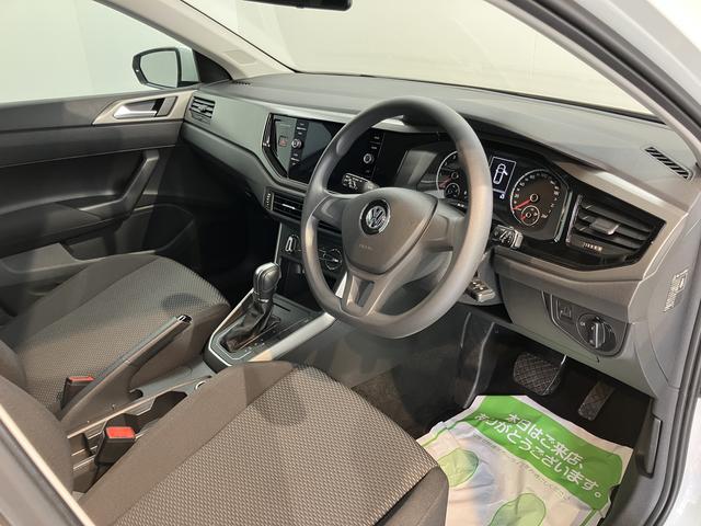 ＶＷ ポロＴＳＩトレンドラインＣＤ　ＵＳＢ　Ｂｌｕｅｔｏｏｔｈ　アイドリングストップ　電動格納ドアミラー　キーレスエントリー　マニュアルエアコン　パワステ　パワーウィンドウ　ＡＢＳ（愛媛県）の中古車