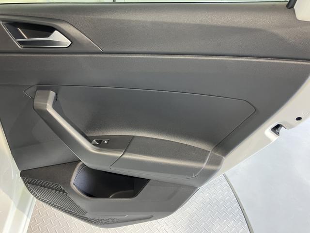 ＶＷ ポロＴＳＩトレンドラインＣＤ　ＵＳＢ　Ｂｌｕｅｔｏｏｔｈ　アイドリングストップ　電動格納ドアミラー　キーレスエントリー　マニュアルエアコン　パワステ　パワーウィンドウ　ＡＢＳ（愛媛県）の中古車