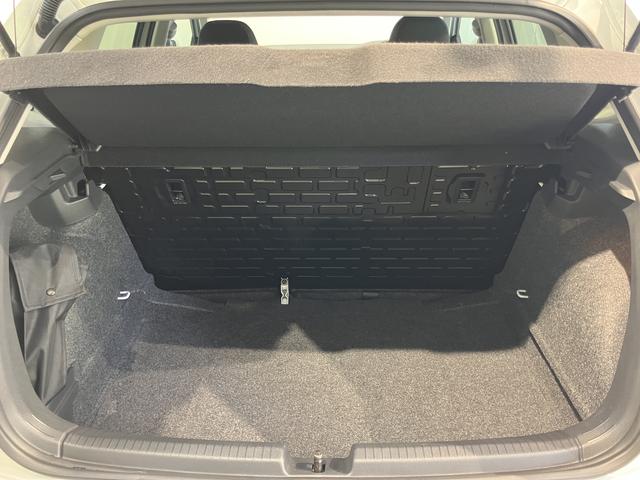 VW ポロTSIトレンドラインCD USB Bluetooth アイドリングストップ 電動格納ドアミラー マニュアルエアコン パワステ パワーウィンドウ ABS キーレスエントリー(愛媛県)の中古車