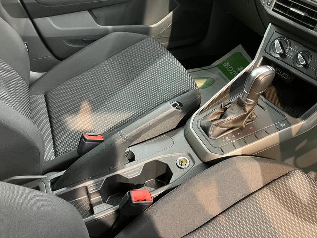 VW ポロTSIトレンドラインCD USB Bluetooth アイドリングストップ 電動格納ドアミラー マニュアルエアコン パワステ パワーウィンドウ ABS キーレスエントリー(愛媛県)の中古車