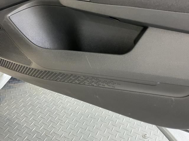 VW ポロTSIトレンドラインCD USB Bluetooth アイドリングストップ 電動格納ドアミラー マニュアルエアコン パワステ パワーウィンドウ ABS キーレスエントリー(愛媛県)の中古車