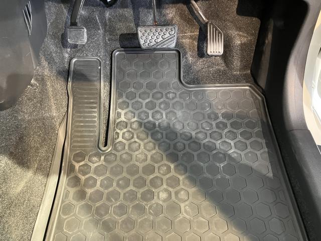 ムーヴカスタム　ＲＳ　ハイパーリミテッドＳＡIII純正ナビ　パノラマモニター　フルセグＴＶ　ＣＤ　ＤＶＤ　ＵＳＢ　Ｂｌｕｅｔｏｏｔｈ　ミュージックサーバー　ドラレコ　運転席シートヒーター　オートライト　ＬＥＤヘッドライト　アイドリングストップ（愛媛県）の中古車