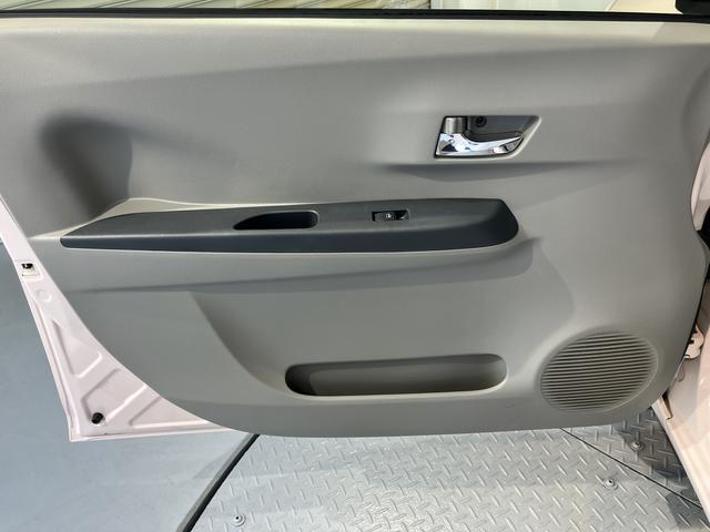 ミライースＸ２ＷＤ　ＣＶＴ車　ＣＤ　ラジオ　アイドリングストップ　電動格納ドアミラー　キーレスエントリー　マニュアルエアコン　パワステ　パワーウィンドウ　ＡＢＳ（愛媛県）の中古車