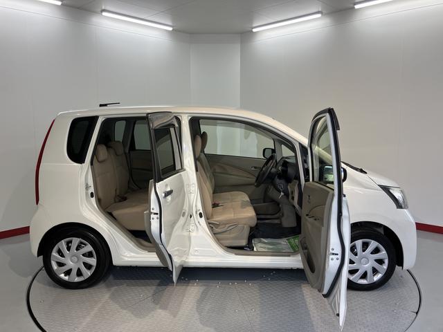 ムーヴＬ　ＳＡ２ＷＤ　ＣＶＴ車　ＣＤ　ラジオ　ＥＴＣ　アイドリングストップ　マニュアルエアコン　パワステ　パワーウィンドウ　ＡＢＳ　電動格納ドアミラー　キーレスエントリー（愛媛県）の中古車