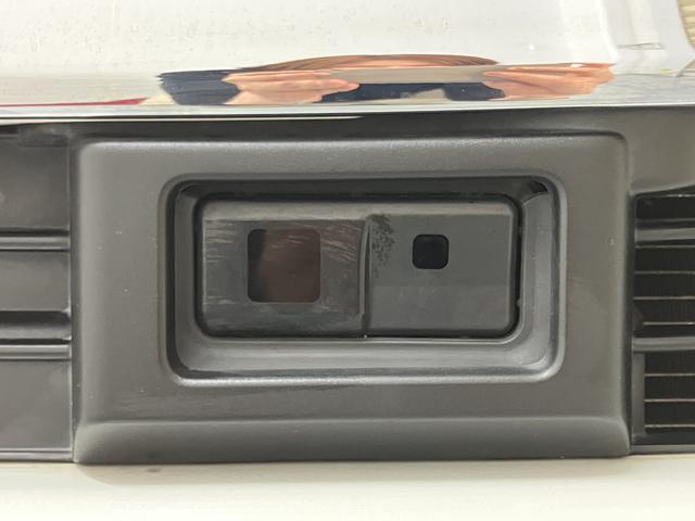 ムーヴＬ　ＳＡ２ＷＤ　ＣＶＴ車　ＣＤ　ラジオ　ＥＴＣ　アイドリングストップ　マニュアルエアコン　パワステ　パワーウィンドウ　ＡＢＳ　電動格納ドアミラー　キーレスエントリー（愛媛県）の中古車