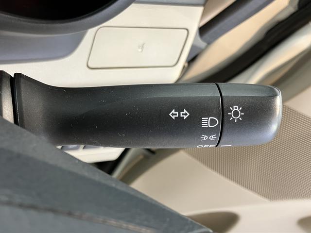 ムーヴＬ　ＳＡ２ＷＤ　ＣＶＴ車　ＣＤ　ラジオ　ＥＴＣ　アイドリングストップ　マニュアルエアコン　パワステ　パワーウィンドウ　ＡＢＳ　電動格納ドアミラー　キーレスエントリー（愛媛県）の中古車