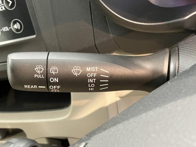 ムーヴＬ　ＳＡ２ＷＤ　ＣＶＴ車　ＣＤ　ラジオ　ＥＴＣ　アイドリングストップ　マニュアルエアコン　パワステ　パワーウィンドウ　ＡＢＳ　電動格納ドアミラー　キーレスエントリー（愛媛県）の中古車