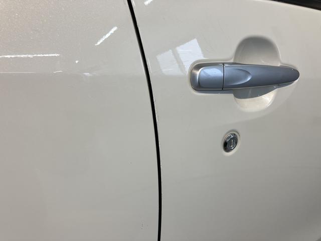 ムーヴＬ　ＳＡ２ＷＤ　ＣＶＴ車　ＣＤ　ラジオ　ＥＴＣ　アイドリングストップ　マニュアルエアコン　パワステ　パワーウィンドウ　ＡＢＳ　電動格納ドアミラー　キーレスエントリー（愛媛県）の中古車