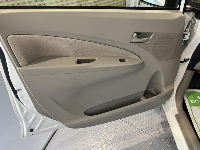 ムーヴＸ２ＷＤ　ＣＶＴ車　純正ナビ　バックモニター　ワンセグＴＶ　ＥＴＣ　オートライト　プッシュスタート　アイドリングストップ　ベンチシート　電動格納ドアミラー　キーフリーシステム（愛媛県）の中古車
