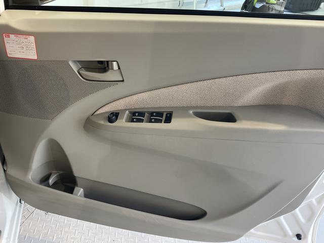 ムーヴＸ２ＷＤ　ＣＶＴ車　純正ナビ　バックモニター　ワンセグＴＶ　ＥＴＣ　オートライト　プッシュスタート　アイドリングストップ　ベンチシート　電動格納ドアミラー　キーフリーシステム（愛媛県）の中古車