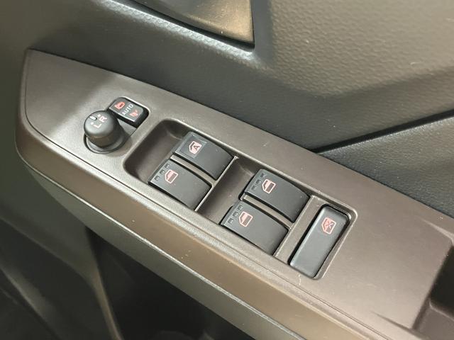 トールＧ　ＳＡIII両側電動スライドドア　コーナーセンサー　クルーズコントロール　オートライト　ＬＥＤヘッドライト　プッシュスタート　アイドリングストップ　電動格納ドアミラー　キーフリーシステム（愛媛県）の中古車