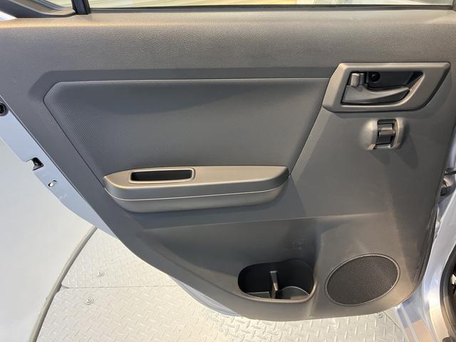 ミライースＬ　ＳＡIII純正ナビ　フルセグＴＶ　ＣＤ　ＤＶＤ　ＵＳＢ　Ｂｌｕｅｔｏｏｔｈ　障害物センサー　アイドリングストップ　オートライト　キーレスエントリー（愛媛県）の中古車