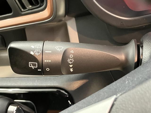ブーンシルク　Ｇパッケージ　ＳＡIII２ＷＤ　ＣＶＴ車　オートライト　ＬＥＤヘッドライト　障害物センサー　プッシュスタート　アイドリングストップ　ベンチシート　電動格納ドアミラー　バックカメラ装着車（愛媛県）の中古車