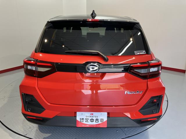 ロッキープレミアムＧディスプレイオーディオ　パノラマモニター　フルセグＴＶ　ＵＳＢ　Ｂｌｕｅｔｏｏｔｈ　ドラレコ　ＥＴＣ　前席シートヒーター　オートライト　ＬＥＤヘッドライト　電動パーキング　障害物センサー　キーフリー（愛媛県）の中古車