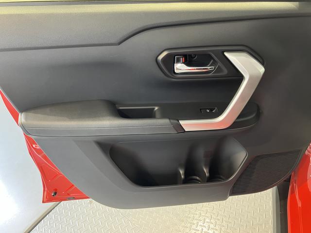 ロッキープレミアムＧディスプレイオーディオ　パノラマモニター　フルセグＴＶ　ＵＳＢ　Ｂｌｕｅｔｏｏｔｈ　ドラレコ　ＥＴＣ　前席シートヒーター　オートライト　ＬＥＤヘッドライト　電動パーキング　障害物センサー　キーフリー（愛媛県）の中古車