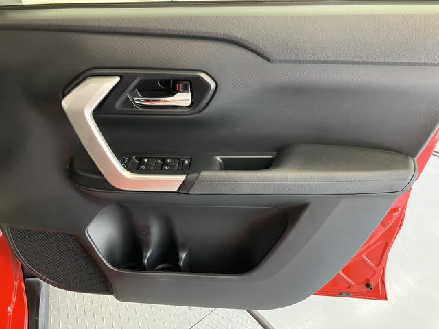 ロッキープレミアムＧディスプレイオーディオ　パノラマモニター　フルセグＴＶ　ＵＳＢ　Ｂｌｕｅｔｏｏｔｈ　ドラレコ　ＥＴＣ　前席シートヒーター　オートライト　ＬＥＤヘッドライト　電動パーキング　障害物センサー　キーフリー（愛媛県）の中古車