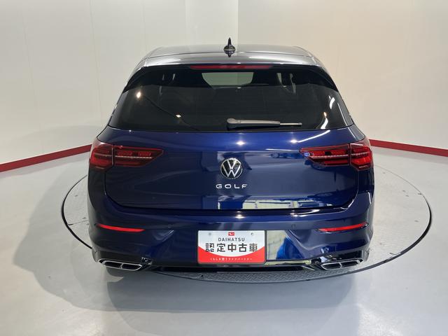 ＶＷ ゴルフＴＤＩ　Ｒラインプッシュスタート　電動パーキングブレーキ　オートブレーキホールド　パークアシスト　運転席・助手席シートヒーター　アイドリングストップ　アダプティブクルーズコントロール　レーンアシストワイヤレス充電（愛媛県）の中古車