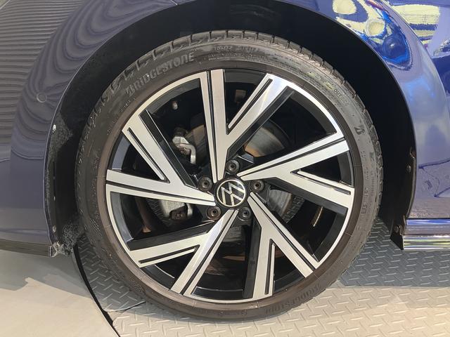 ＶＷ ゴルフＴＤＩ　Ｒラインプッシュスタート　電動パーキングブレーキ　オートブレーキホールド　パークアシスト　運転席・助手席シートヒーター　アイドリングストップ　アダプティブクルーズコントロール　レーンアシストワイヤレス充電（愛媛県）の中古車