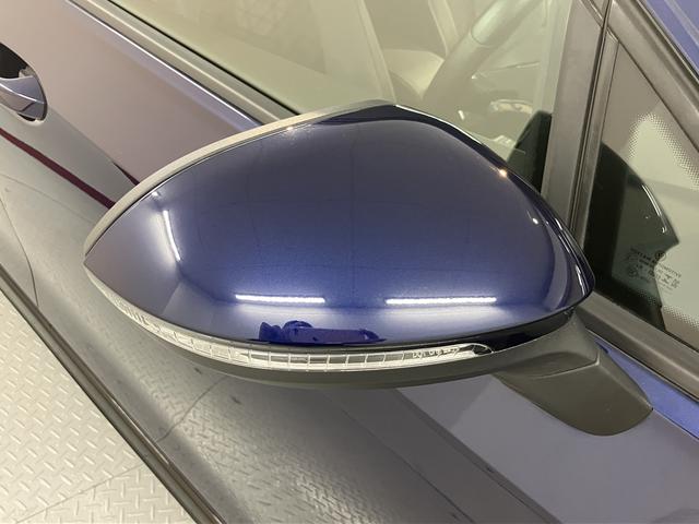 ＶＷ ゴルフＴＤＩ　Ｒラインプッシュスタート　電動パーキングブレーキ　オートブレーキホールド　パークアシスト　運転席・助手席シートヒーター　アイドリングストップ　アダプティブクルーズコントロール　レーンアシストワイヤレス充電（愛媛県）の中古車