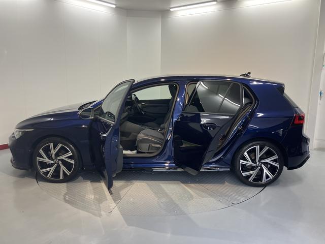 ＶＷ ゴルフＴＤＩ　Ｒラインプッシュスタート　電動パーキングブレーキ　オートブレーキホールド　パークアシスト　運転席・助手席シートヒーター　アイドリングストップ　アダプティブクルーズコントロール　レーンアシストワイヤレス充電（愛媛県）の中古車